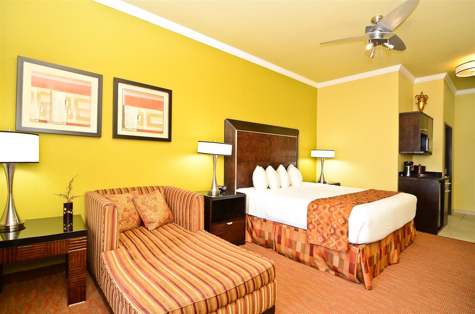 Best Western Plus Christopher Inn And Suites Forney Eksteriør billede