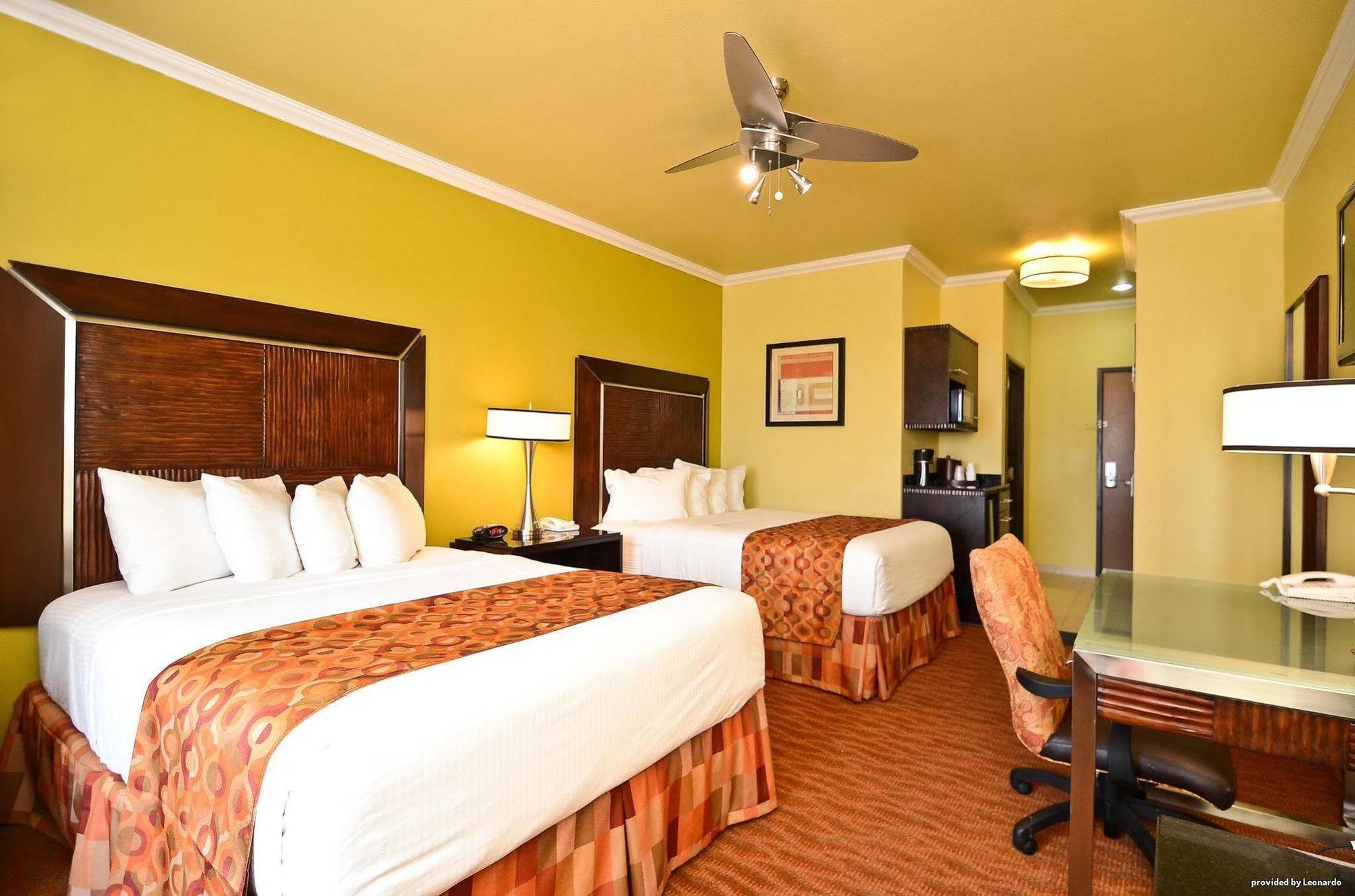 Best Western Plus Christopher Inn And Suites Forney Eksteriør billede